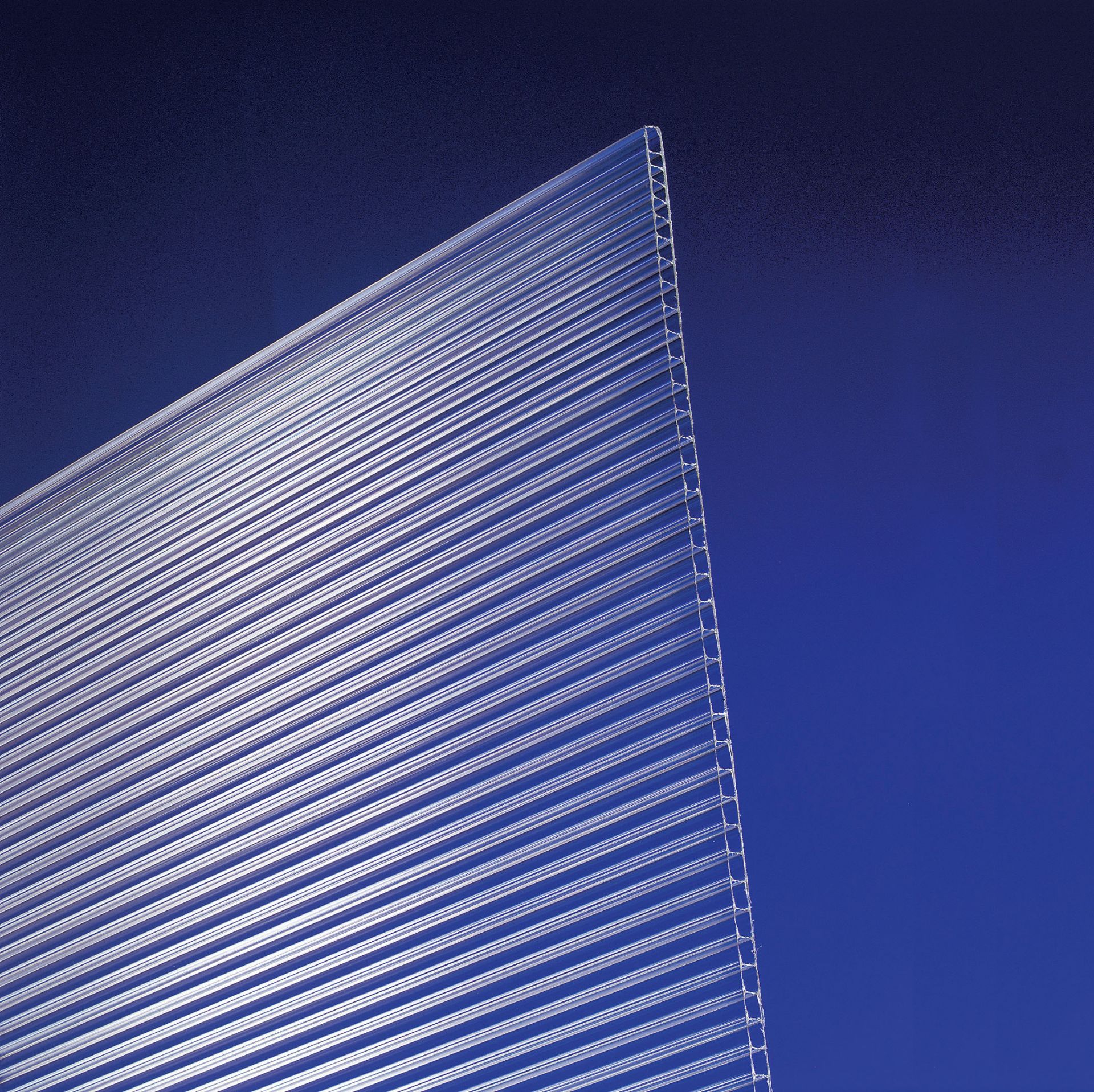 Polycarbonat UniversalStegplatten für Gewächshäuser 6 mm klar